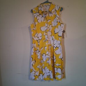 Sandra Darren NWT Size 16 Dress